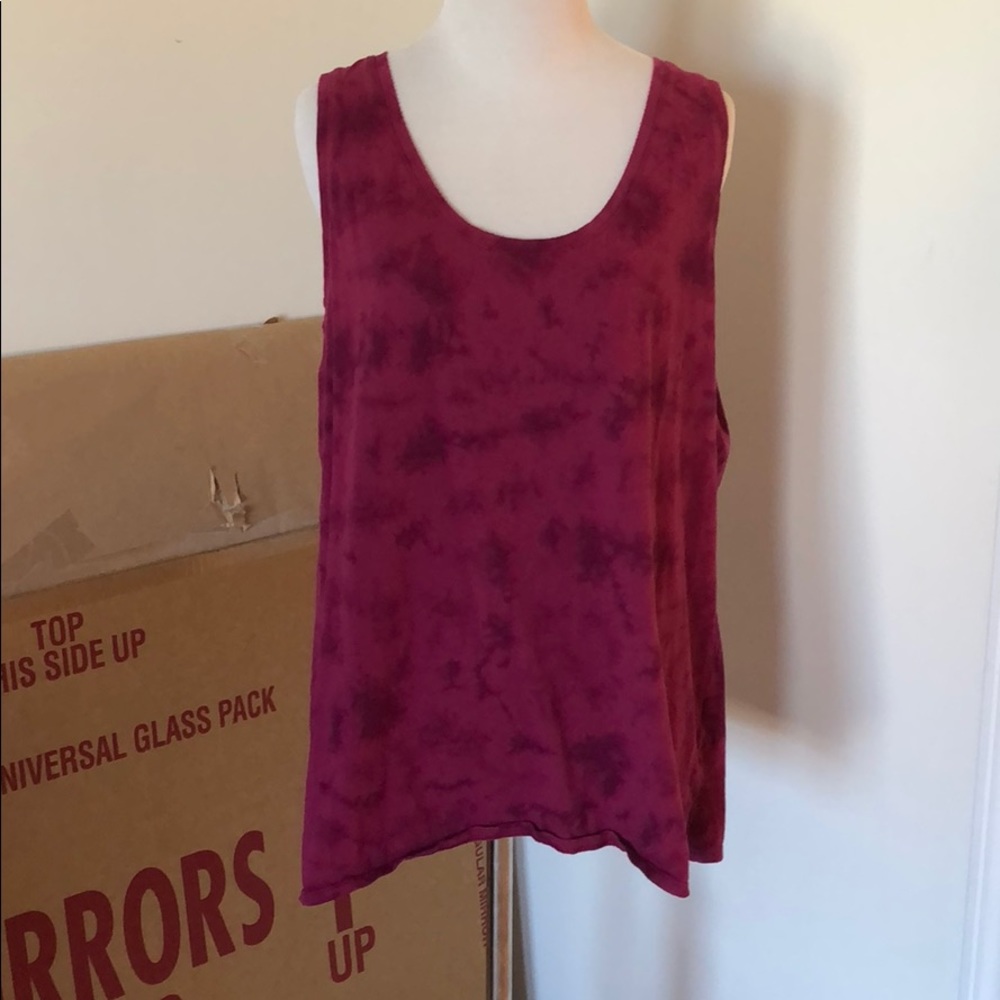 Old navy XL. Tank